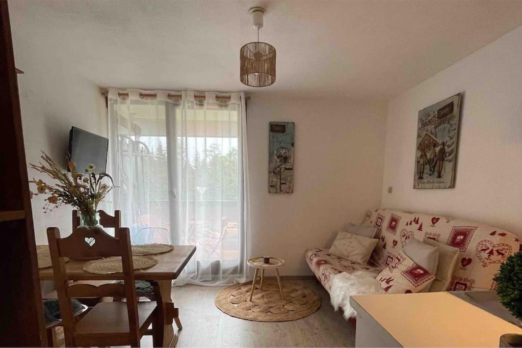 Apartment Chaleureux Montagnard Avec Balcon 2303 Premanon